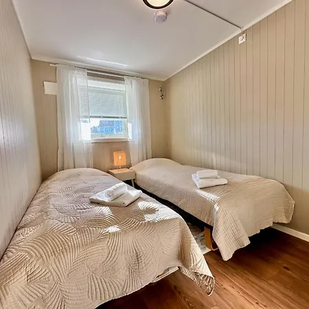 Διαμέρισμα Airport Leknes