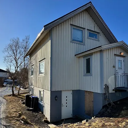 Airport Διαμέρισμα Leknes