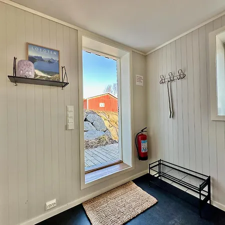 Airport Apartment
